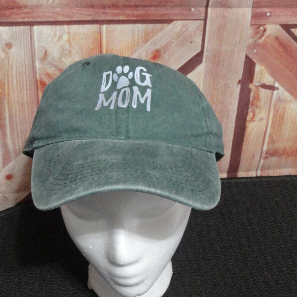 Dog Mom Paw Print ball cap, NWOT cotton heat pressed~adjustable~cute loo…